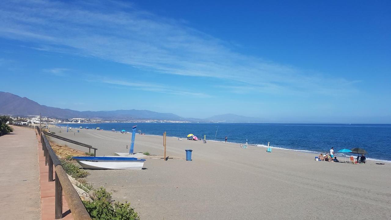 Modern Duquesa 2 Bed Outstanding View Of Sea Golf Apartment Manilva Exterior photo